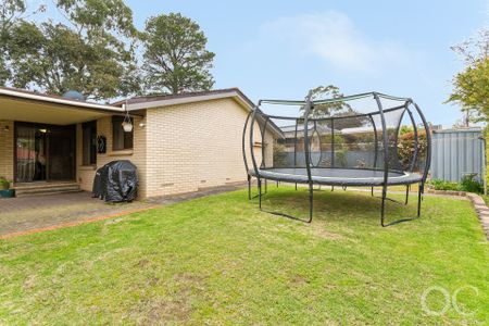 Open the Door to Family-Friendly Living in Aberfoyle Park - Photo 5