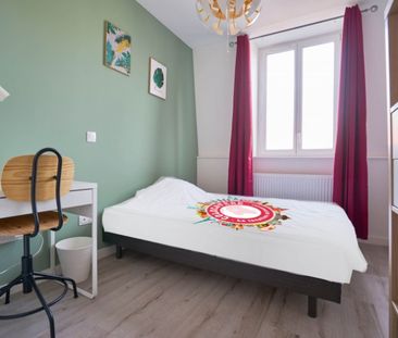WINOC CHOCQUEEL P Roommate 10 Bedrooms at Tourcoing - Photo 3