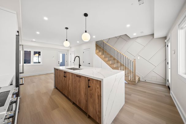 For Lease - 84 Argyle Street Unit# LANEWAY, Toronto, Ontario - Photo 1