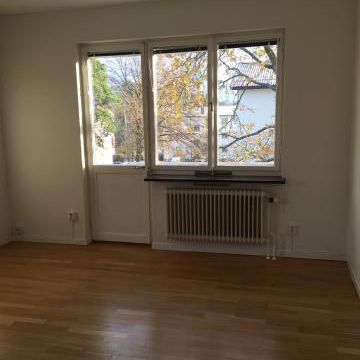 2:A UTHYRES I HÄGERSTEN - Foto 1