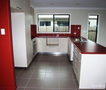 4 Franklin Close, 4753, Marian Qld - Photo 2