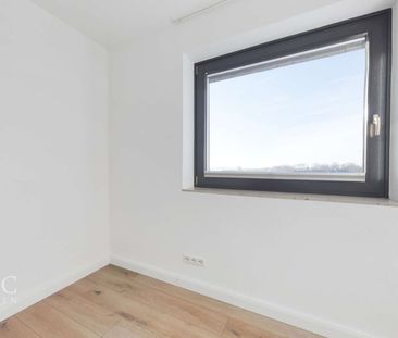 3-Zimmer-Wohnung mit großzügigem Balkon und spektakulärem Fernblick... - Photo 1