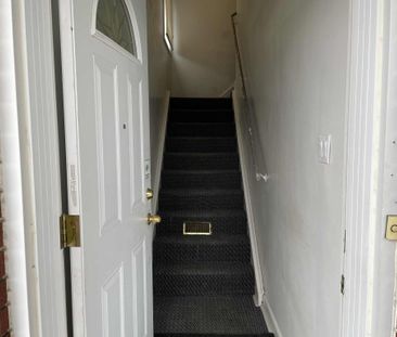 For Lease - 482 Vernon Avenue, Overbrook - Castleheights and Area, ... - Photo 3