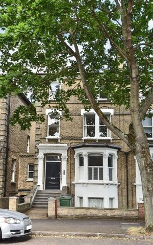 2 bedroom property to rent - Photo 2