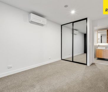 The Wow factor At Wova - Photo 2