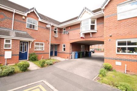 2 bedroom maisonette to rent - Photo 2