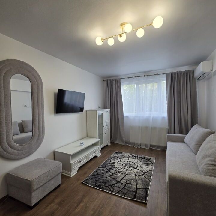 Apartament de inchiriat zona Centru-Piata Unirii 2 camere modern liber - Photo 1