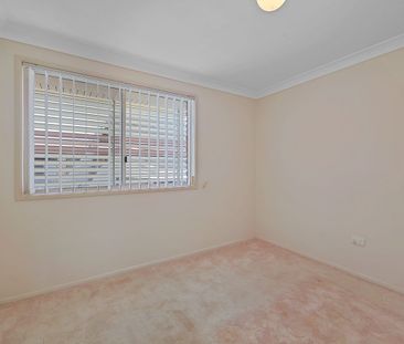 40 St Lucia Crescent, Avoca QLD 4670 - House For Rent - $650 | Domain - Photo 5