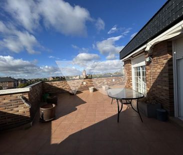 Luxury Duplex for rent in Majadahonda, Spain - Photo 3