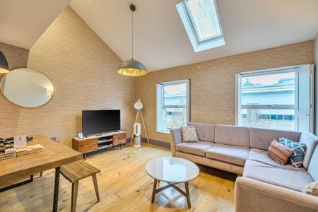 2 bedroom flat to rent - Photo 3