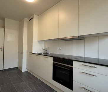 Neu renovierte 3.5-Zimmer-Wohnung mit grossem privatem Sitzplatz - Wohnen in attraktiver Basler Lage - Photo 5