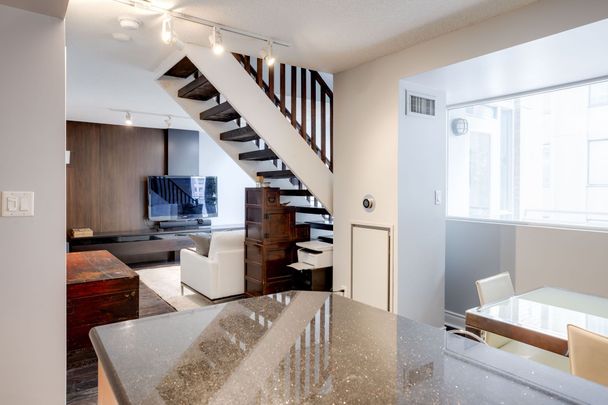 For Lease - 80 Cumberland Street Unit# 703, Toronto, Ontario - Photo 1