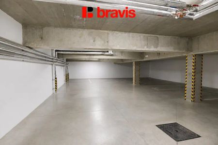 Pronájem bytu 2+kk, Brno - Královo Pole, ul. Chaloupkova, terasa, garážové stání - Фото 3