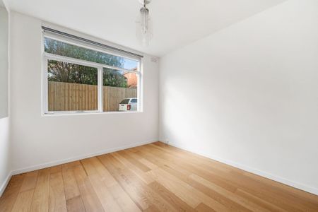 Unit 6/323 Beaconsfield Parade, - Photo 4