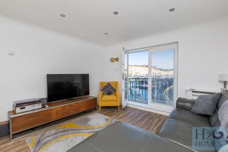 2 bedroom apartment to rent - Photo 2