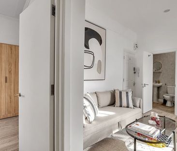 Kensington High Street - Photo 6