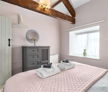 3 bedroom terraced house to rent - Photo 4