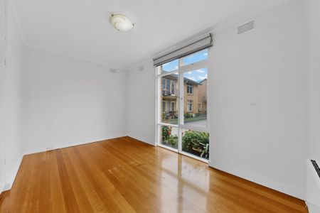 19/31 Barnsbury Road, Deepdene VIC 3103 - Apartment For Rent | Domain - Photo 3