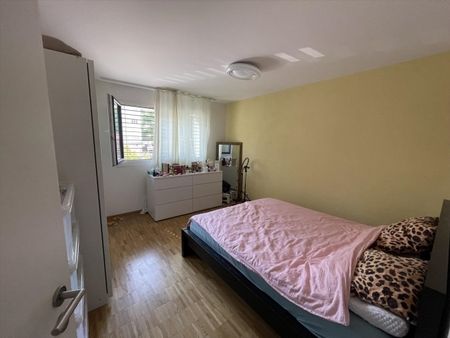 Apartment - Photo 3