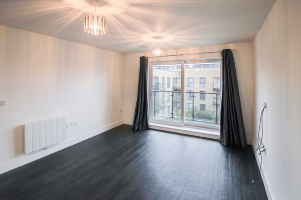 2 bed Flat for rent - Photo 1