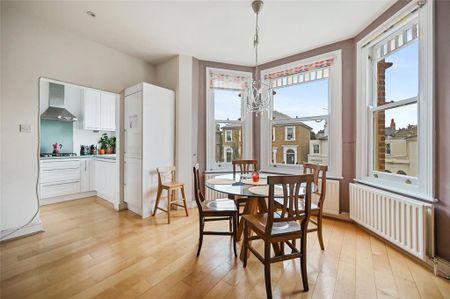 3 bedroom apartment to rent - Photo 4