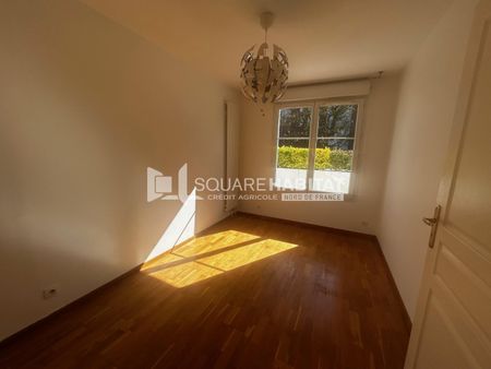 Location Appartement 4 pièces 94m² MARCQ EN BAROEUL 59700 - Photo 3