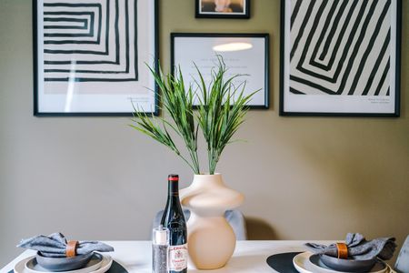 2 Bed Terraced House, Tavistock Close, LS12 - Photo 3