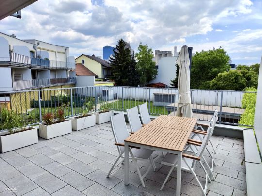 MIETKAUF -- 3-Zimmer Wohnung mit 35m² Balkon! - Photo 1