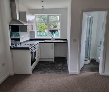 1 bedroom apartment to rent - Photo 2