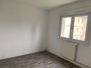 Appartement T4 ensoleillé de 67 m² à Vaudes - Photo 4