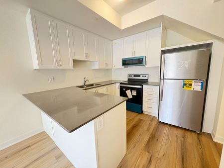 For Lease - 1695 Dersan Street Unit# 226, Pickering, Ontario - Photo 3