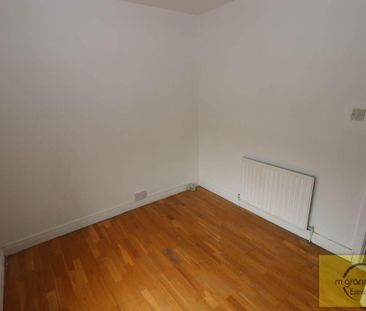 37 Beechmount Crescent, Falls Road, Belfast, BT12 7NJ - Photo 3