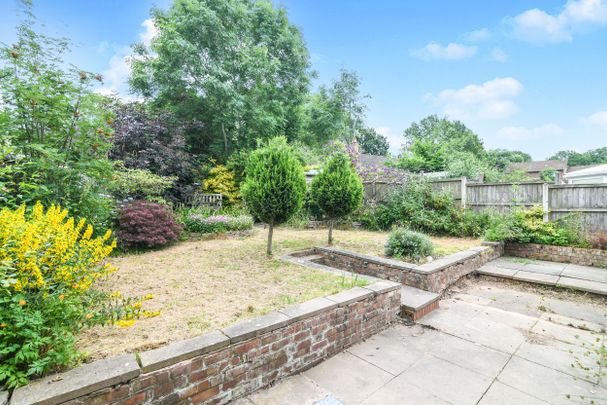 2 bedroom house to rent Newman Way, Rednal, Birmingham, West Midlands, B45 - Photo 1