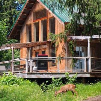 Powell River Sunset views cabin$2250/month - Photo 4