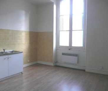 Location Appartement 3 pièces 76m² BORDEAUX 33000 - Photo 4