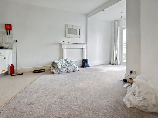 Rock Towers Apartments, Marine Drive, West Looe, Cornwall, PL13 - Photo 1