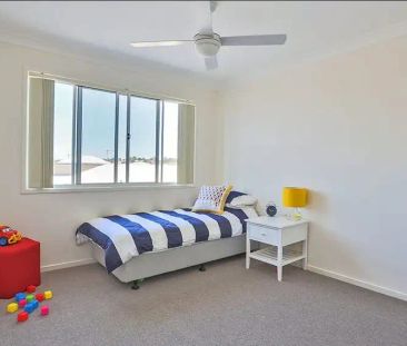 39 Junction Drive, Redbank Plains QLD 4301 - Photo 3
