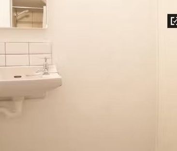 Cute 1-bedroom apartment for rent in City Center, Dublin - Photo 4