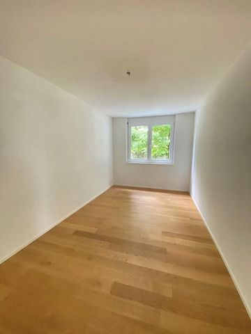 Moderne 3.5-Zimmerwohnung an ruhiger Lage - Photo 2