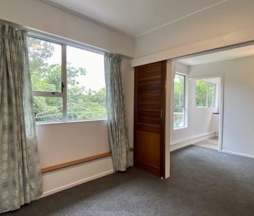 6A Hallewell Crescent, Johnsonville - Photo 1