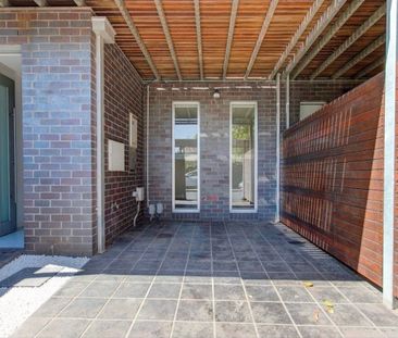 South Yarra - Photo 4