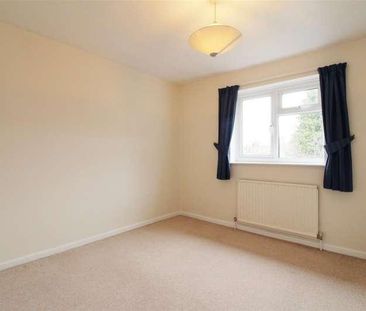 Whitby Green, Caversham Park Village, Reading, RG4 - Photo 6