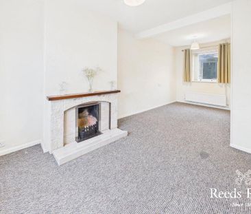 40 Cherryhill Road, Dundonald, Belfast, BT16 1JJ - Photo 2