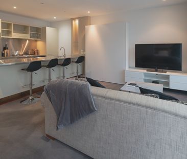 Stunning Fully Furnished Apartment in Viaduct Point - Photo 5