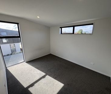 7 Hinemoa Street, Spreydon - Photo 4