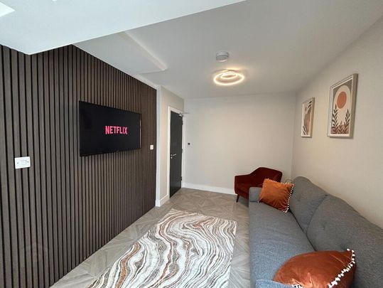 Lomond Avenue, Belfast, BT4 3AJ - Photo 1