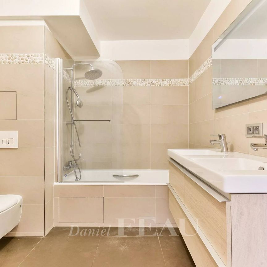 Location appartement, Paris 17ème (75017), 2 pièces, 48 m², ref 86275284 - Photo 1