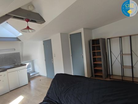Location Appartement 1 pièce 18m² PLELAN LE GRAND 35380 - Photo 2