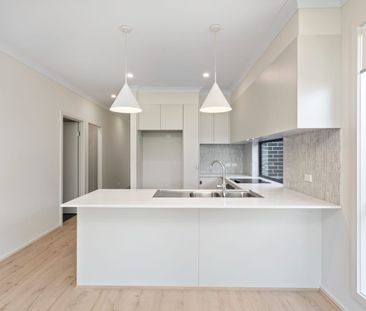 Modern Family Home in a Quiet Mount Barker Loop - Photo 6