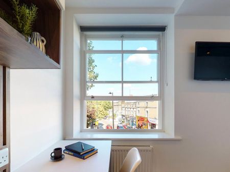 Studio to rent - Photo 2